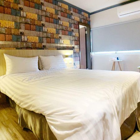 Win Inn Tainan Hotel I Zewnętrze zdjęcie