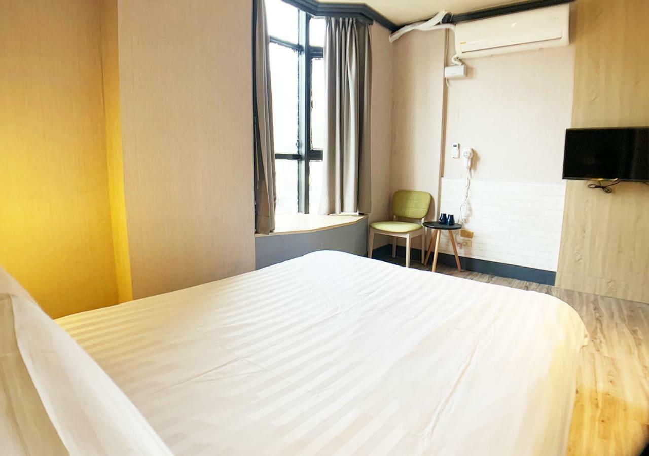 Win Inn Tainan Hotel I Zewnętrze zdjęcie