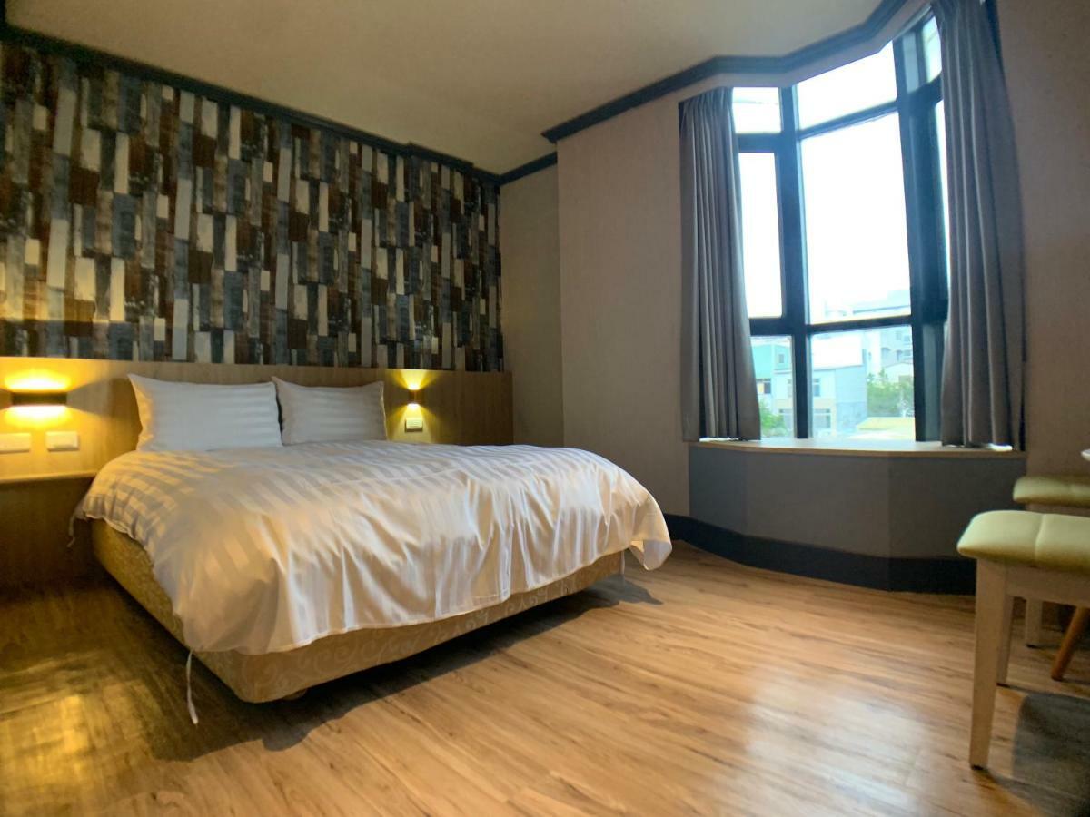 Win Inn Tainan Hotel I Zewnętrze zdjęcie