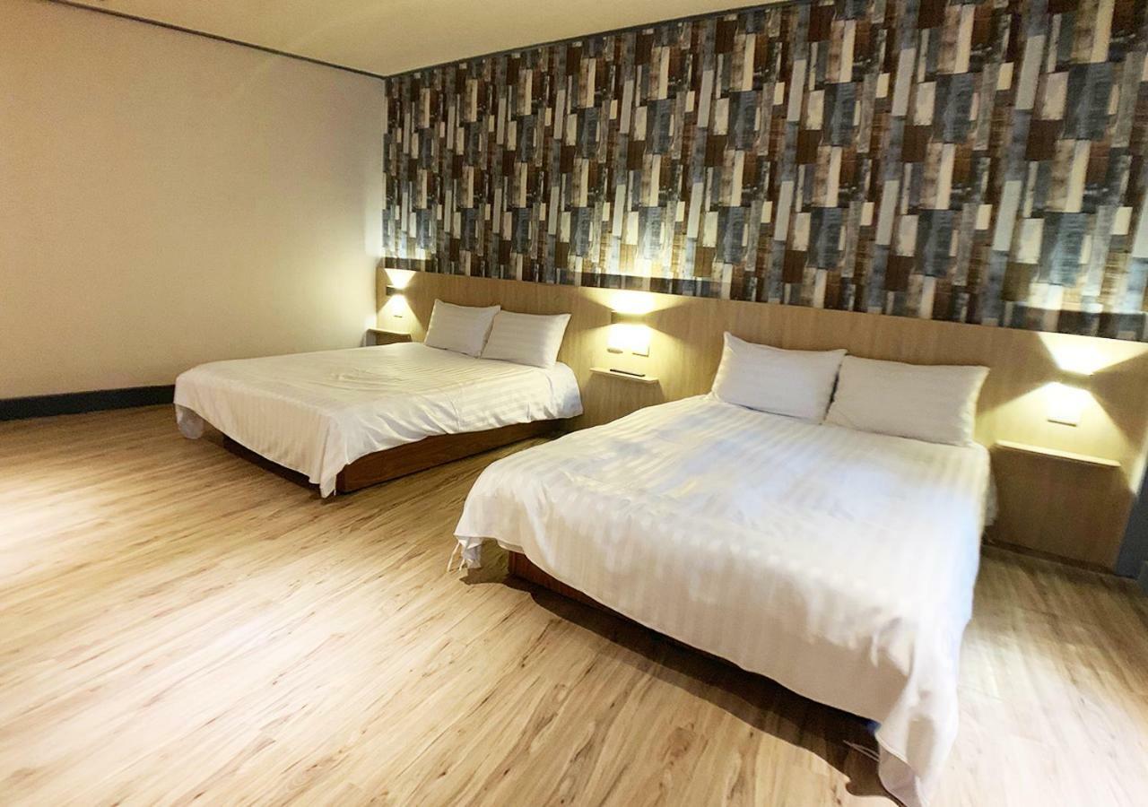 Win Inn Tainan Hotel I Zewnętrze zdjęcie