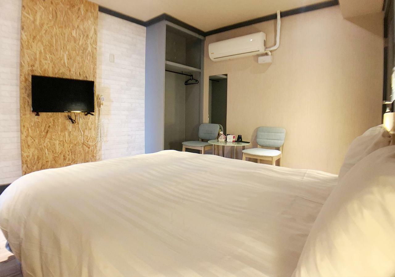 Win Inn Tainan Hotel I Zewnętrze zdjęcie
