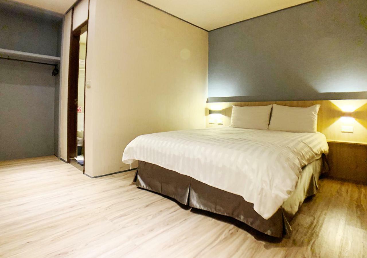 Win Inn Tainan Hotel I Zewnętrze zdjęcie